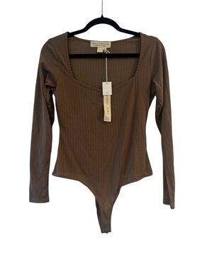 NWT saltwater LUXE Brown Ribbed Long-Sleeve Scoop Neck Bodysuit